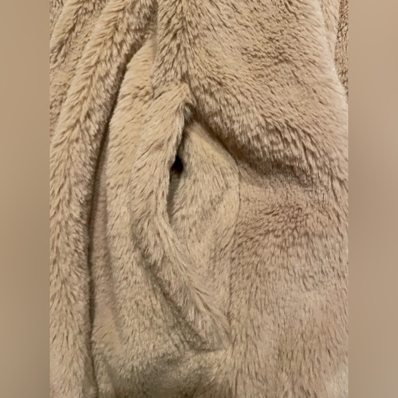 Style & Co Soft Faux-Fur Tan Hoodie Jacket Sz L/XL - Picture 7 of 8